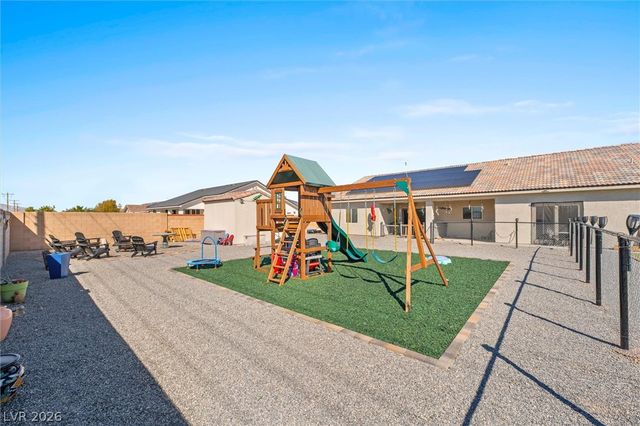 4621 Honey Locust Drive, Pahrump, NV 89061