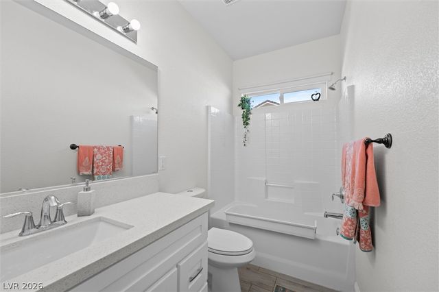 4621 Honey Locust Drive, Pahrump, NV 89061