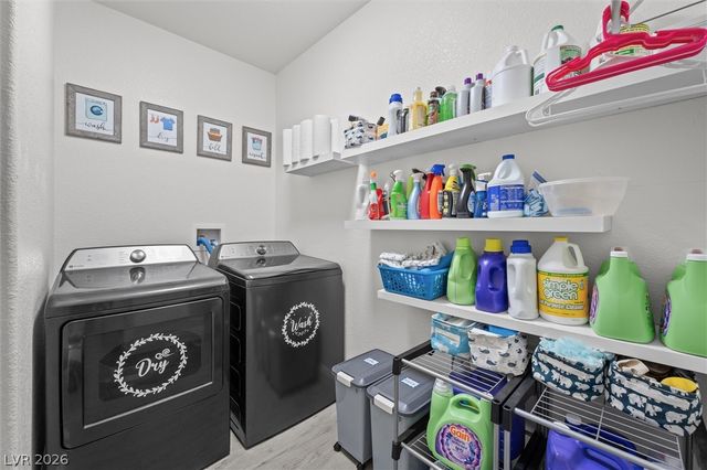 4621 Honey Locust Drive, Pahrump, NV 89061