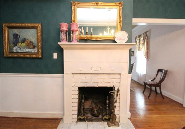 30 Sessions NW Street, Marietta, GA 30060