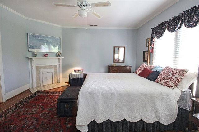 30 Sessions NW Street, Marietta, GA 30060