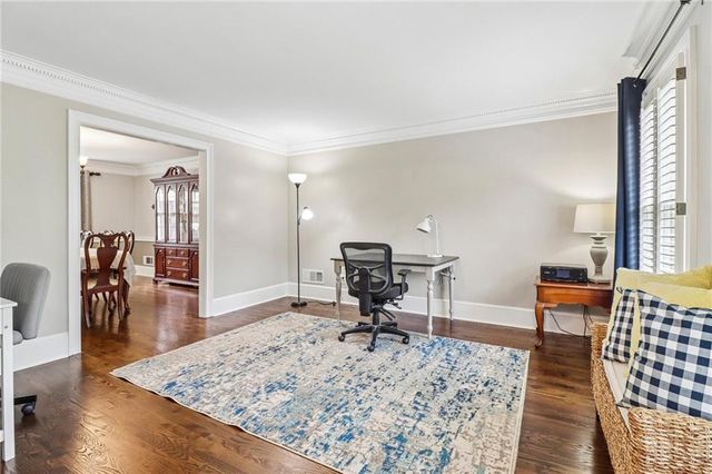 914 Newcastle Drive SW, Lilburn, GA 30047