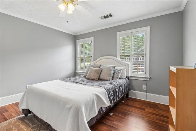 914 Newcastle Drive SW, Lilburn, GA 30047