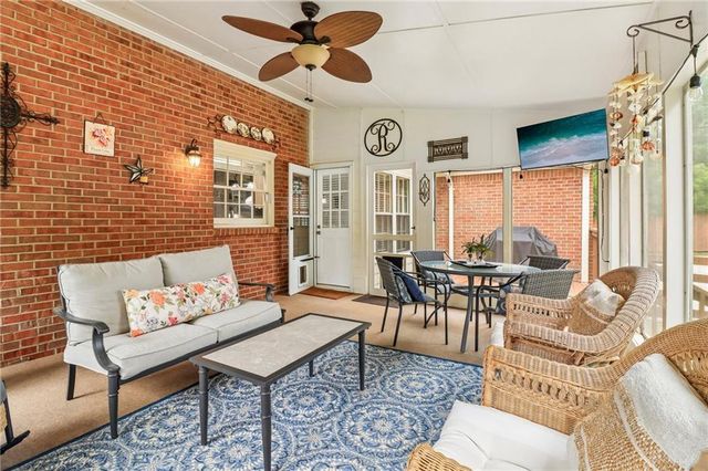 914 Newcastle Drive SW, Lilburn, GA 30047