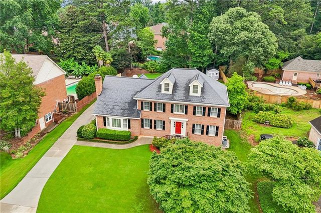 914 Newcastle Drive SW, Lilburn, GA 30047