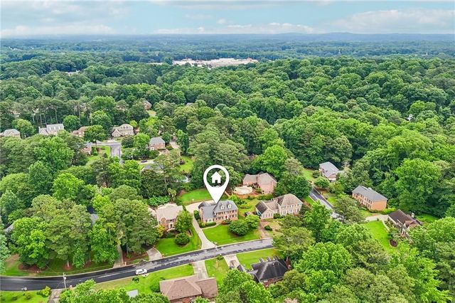 914 Newcastle Drive SW, Lilburn, GA 30047