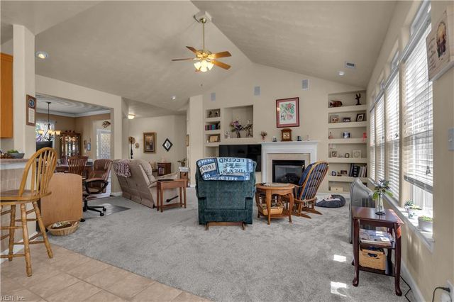 504 Dorothy CT, Chesapeake, VA 23323