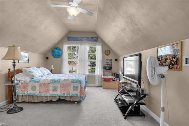 504 Dorothy CT, Chesapeake, VA 23323