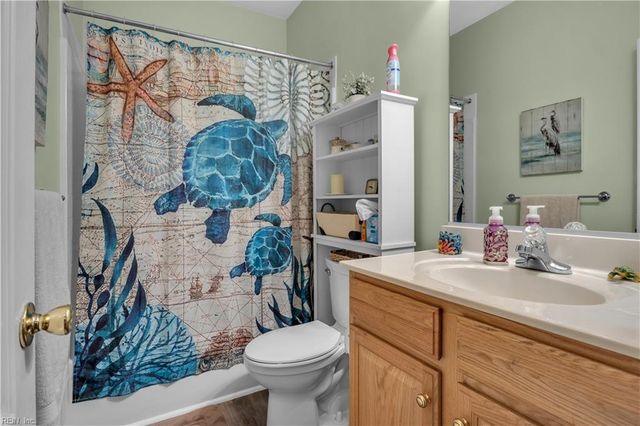 504 Dorothy CT, Chesapeake, VA 23323