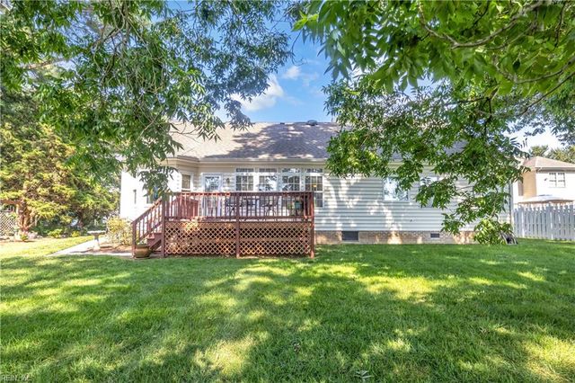 504 Dorothy CT, Chesapeake, VA 23323