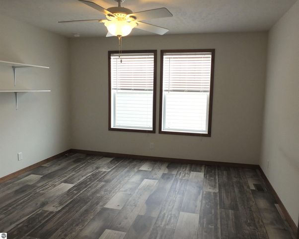 639 Hawthorne Lane, Traverse City, MI 49686