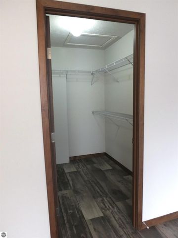 639 Hawthorne Lane, Traverse City, MI 49686