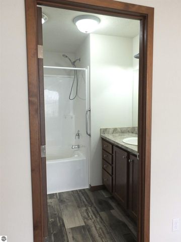 639 Hawthorne Lane, Traverse City, MI 49686