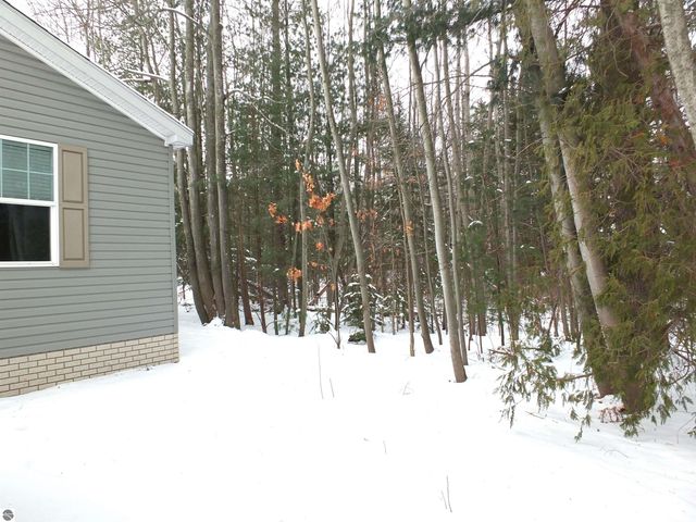 639 Hawthorne Lane, Traverse City, MI 49686