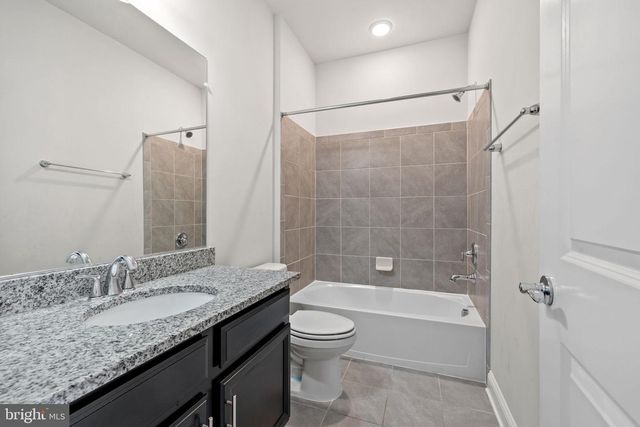 1953 GREENBRIAR HALL RD, Dumfries, VA 22026