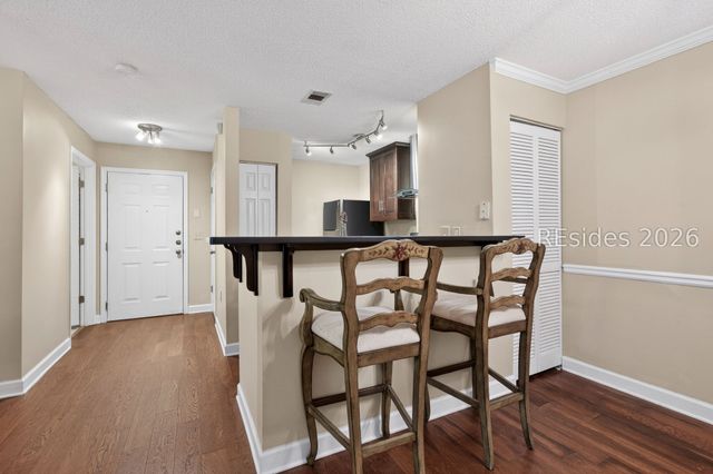 50 Pebble Beach Cv Apt E110, Bluffton, SC 29910