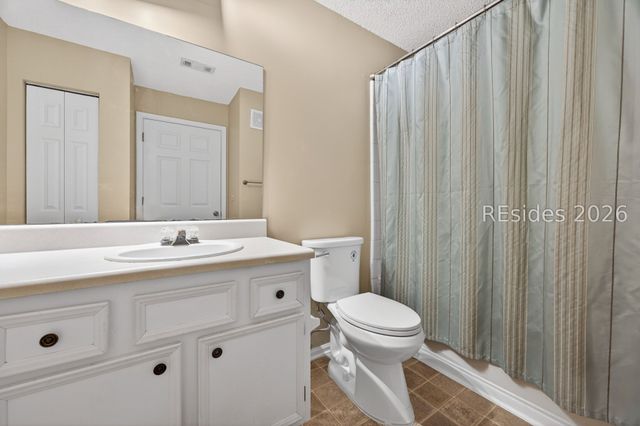 50 Pebble Beach Cv Apt E110, Bluffton, SC 29910