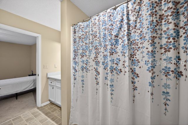 50 Pebble Beach Cv Apt E110, Bluffton, SC 29910