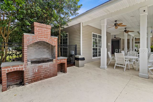 50 Pebble Beach Cv Apt E110, Bluffton, SC 29910