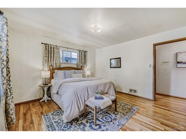 6040 Marshall Ct, Arvada, CO 80003