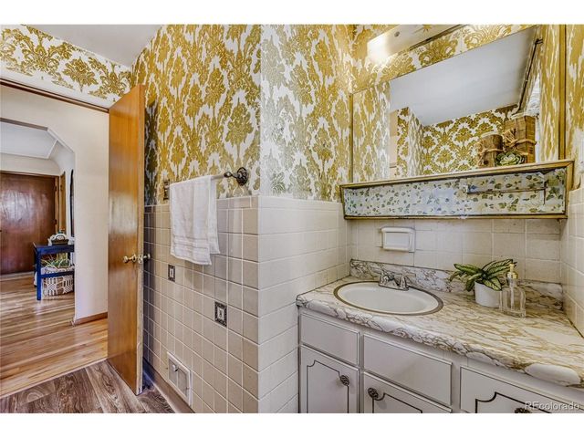 6040 Marshall Ct, Arvada, CO 80003