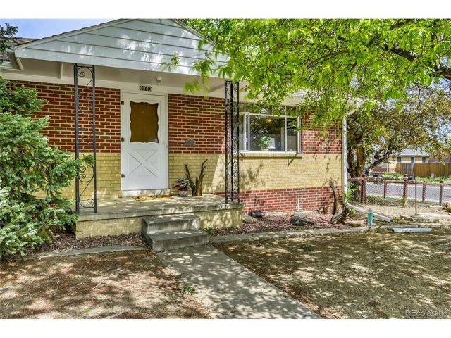 6040 Marshall Ct, Arvada, CO 80003