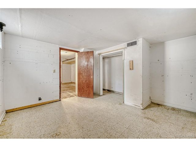 6040 Marshall Ct, Arvada, CO 80003