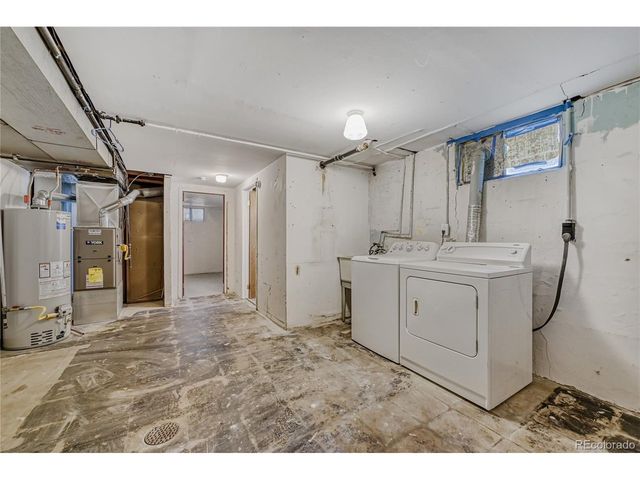 6040 Marshall Ct, Arvada, CO 80003