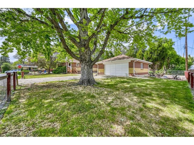 6040 Marshall Ct, Arvada, CO 80003