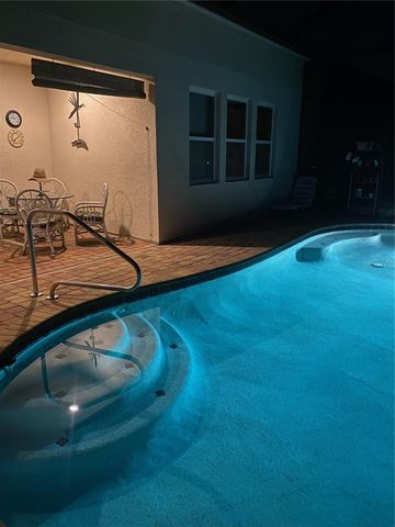 843 MOLLY CIRCLE, Sarasota, FL 34232