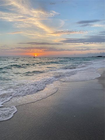 843 MOLLY CIRCLE, Sarasota, FL 34232