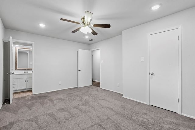 6037 Wormar Avenue, Fort Worth, TX 76133