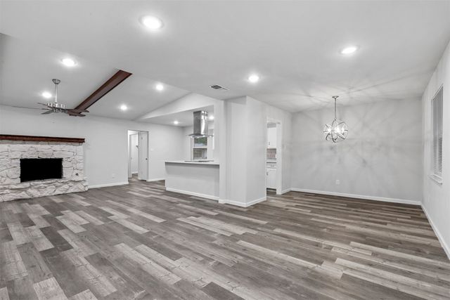 6037 Wormar Avenue, Fort Worth, TX 76133