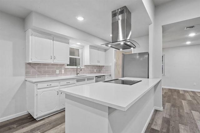 6037 Wormar Avenue, Fort Worth, TX 76133