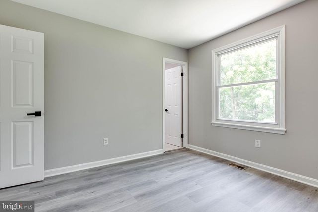 10301 BLOOM DR, Damascus, MD 20872