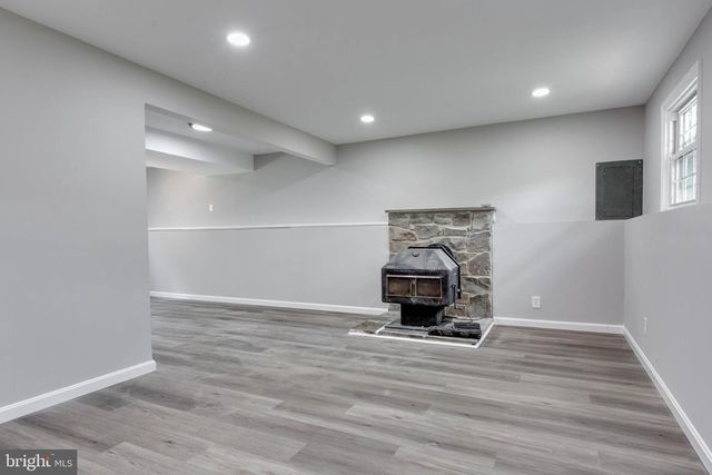 10301 BLOOM DR, Damascus, MD 20872