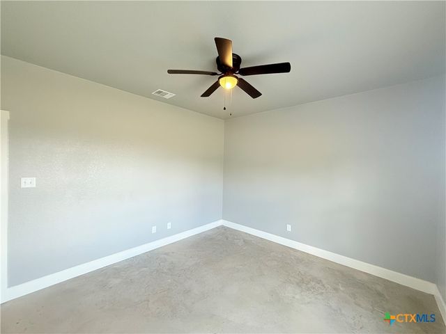788 County Road 3100, Kempner, TX 76539