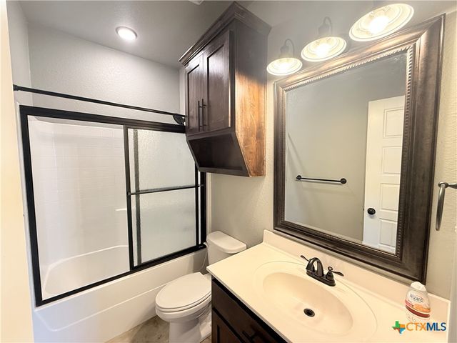 788 County Road 3100, Kempner, TX 76539
