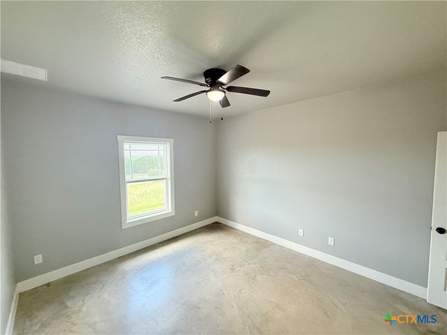 788 County Road 3100, Kempner, TX 76539