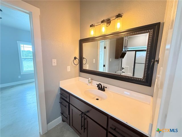 788 County Road 3100, Kempner, TX 76539