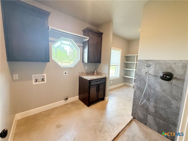 788 County Road 3100, Kempner, TX 76539