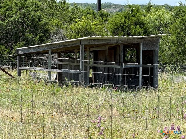788 County Road 3100, Kempner, TX 76539