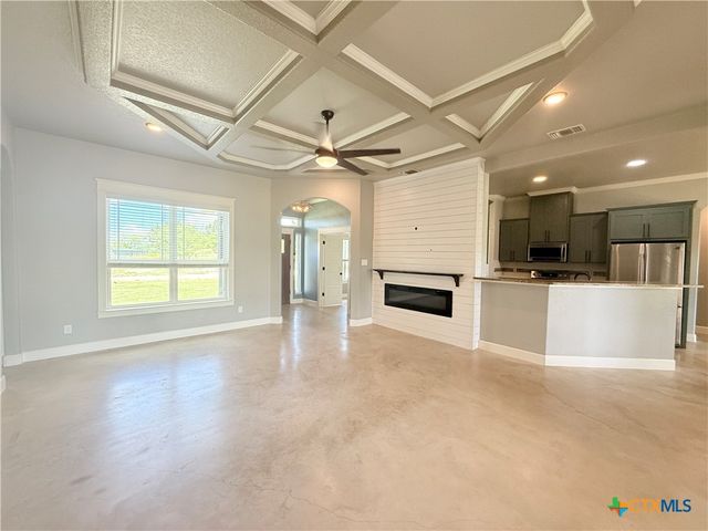 788 County Road 3100, Kempner, TX 76539