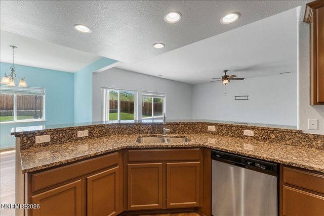 2267 Hayfield Lane, Fernley, NV 89408