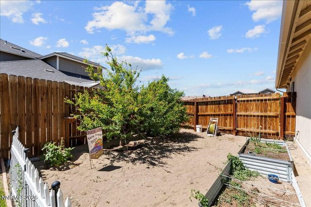 2267 Hayfield Lane, Fernley, NV 89408