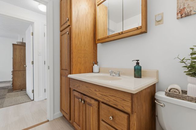 11 Grover St, Beverly, MA 01915