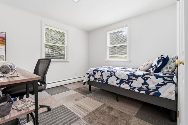 11 Grover St, Beverly, MA 01915