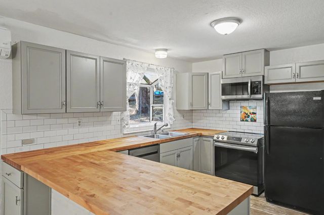 16927 Mckenzie Dr, Pioneer, CA 95666