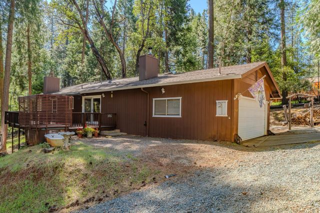 16927 Mckenzie Dr, Pioneer, CA 95666