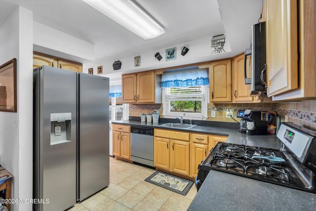 164 Weldon Road, Manchester, NJ 08759